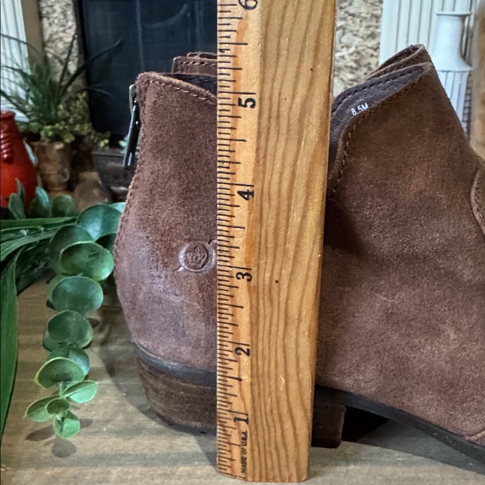 Born Womens Kerri Boot Size 8.5M Brown Suede Shootie Low Block Heel; Bootie Boho - Picture 7 of 8